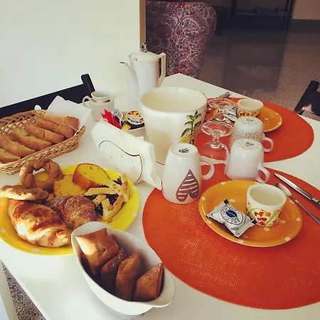 Oda ve Kahvaltı Gianmaria 4*