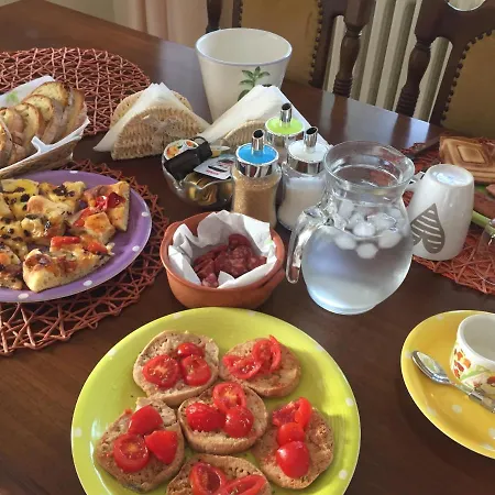 Oda ve Kahvaltı Gianmaria 4*